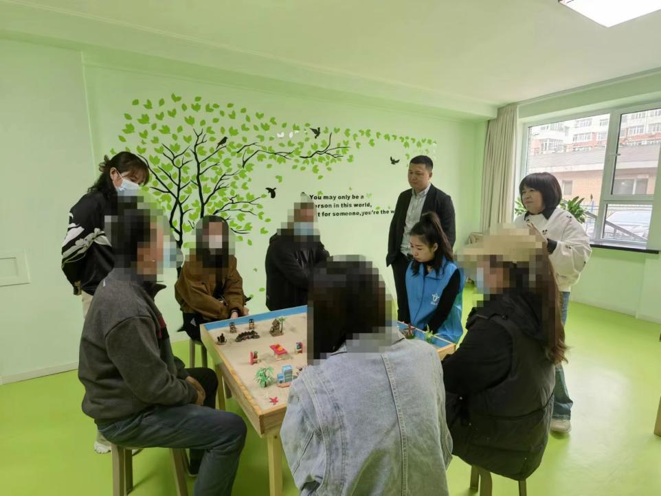 以家长立职责，促亲子之沟通 面向家长的家庭教育指导